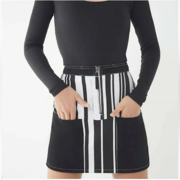 NWT Urban Outfitters Striped Skirt Medium - Picture 1 of 7